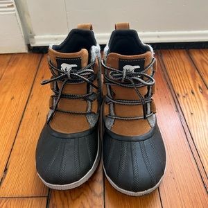 Sorel Out and about ankle duck boots